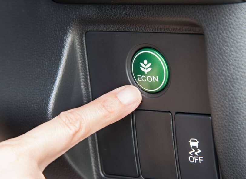 Assurance auto hybride : tout savoir sur ses bénéfices L'assurance auto hybride est plus économique